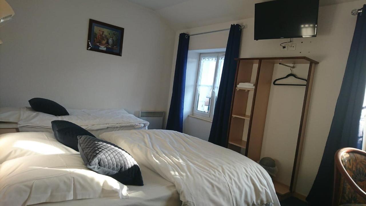 Verrieres  Hotel Les Deux Porches מראה חיצוני תמונה