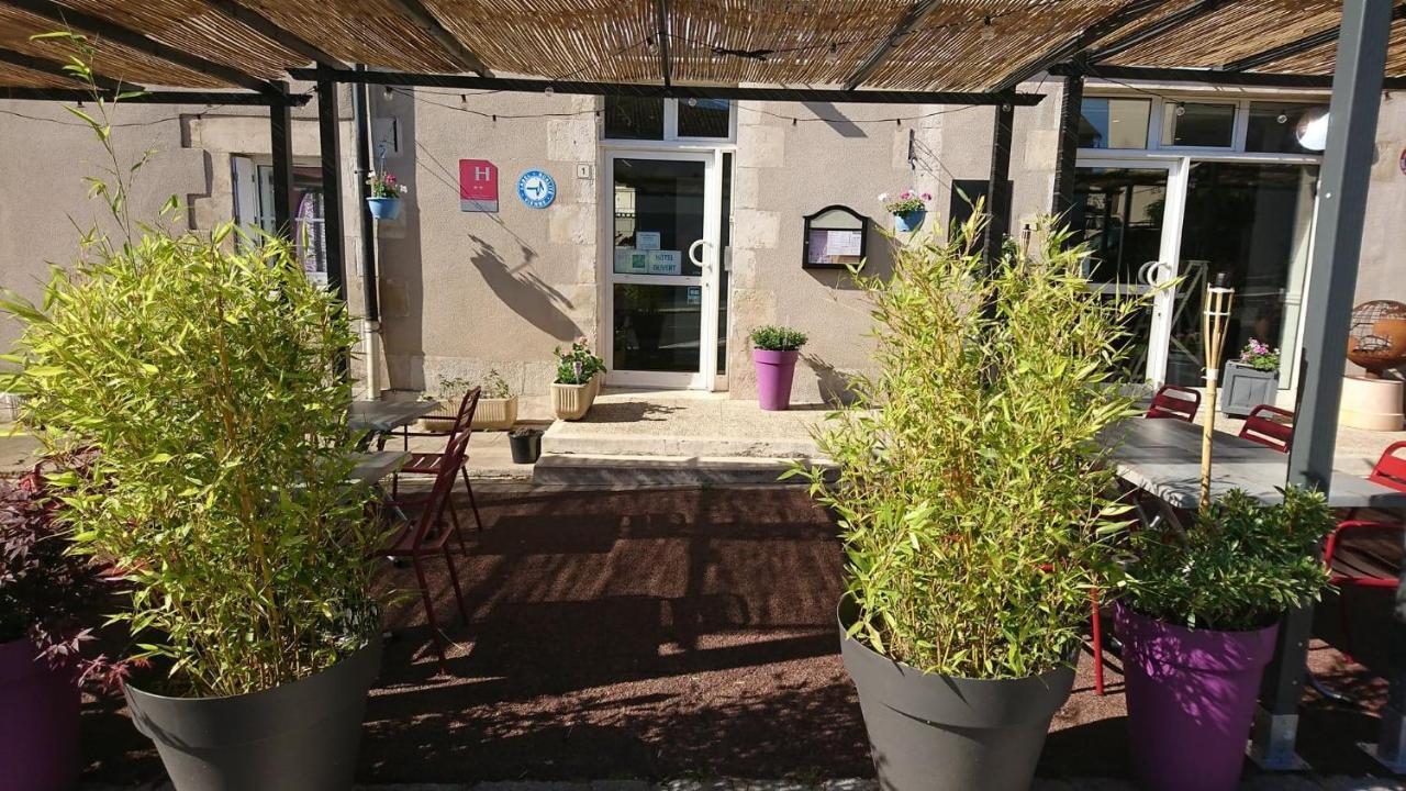 Verrieres  Hotel Les Deux Porches מראה חיצוני תמונה