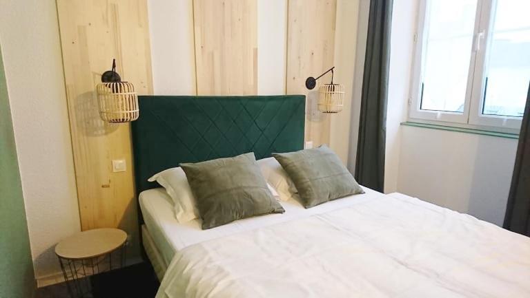Verrieres  Hotel Les Deux Porches מראה חיצוני תמונה